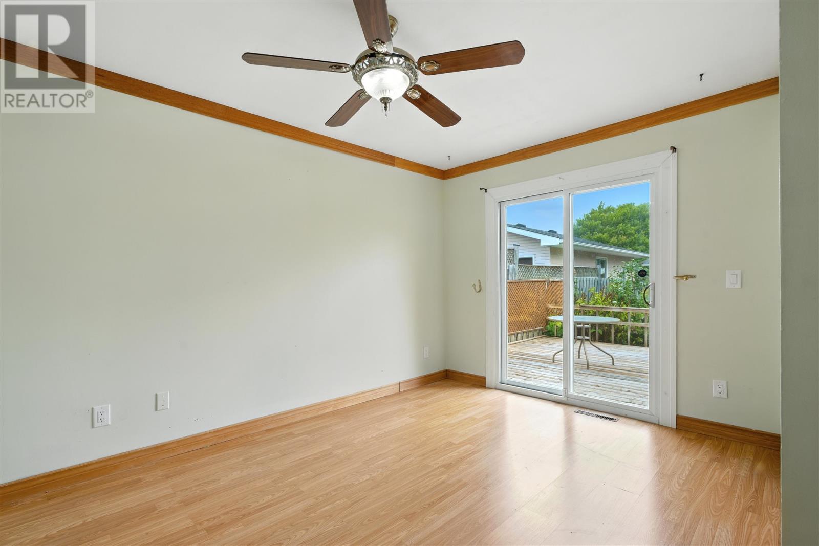 Photo 13 of 30 Chicora Cres, Sault Ste Marie ON