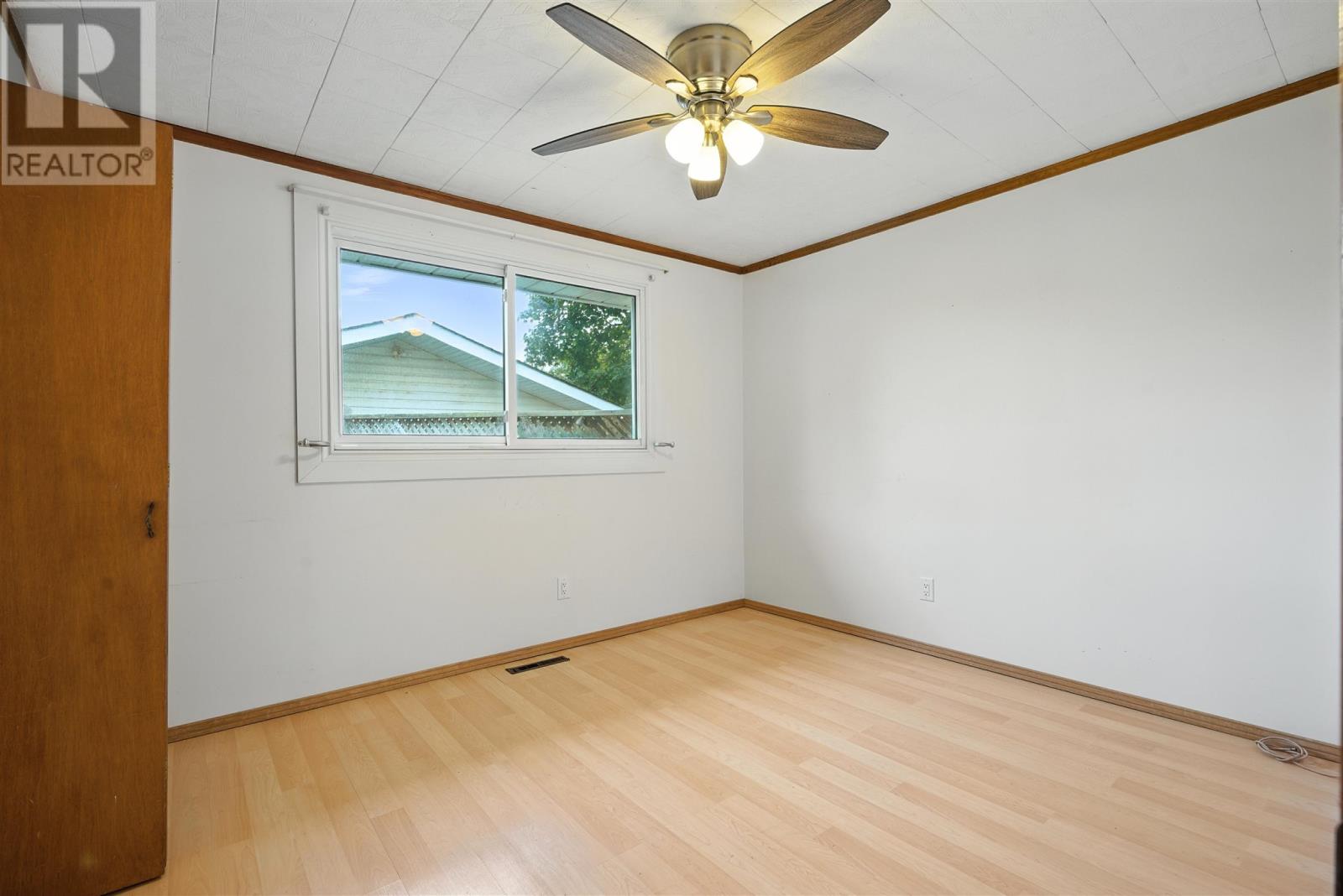Photo 18 of 30 Chicora Cres, Sault Ste Marie ON