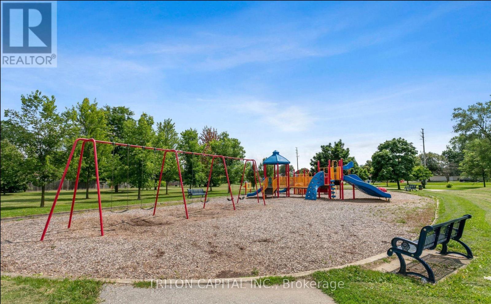 Photo 28 of 57 Darras Court, Brampton ON