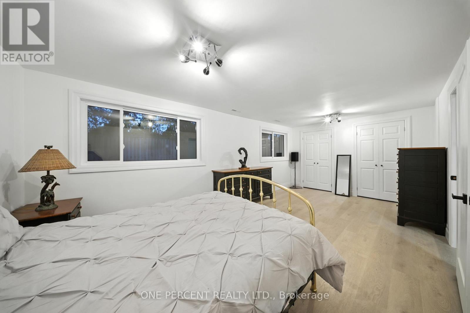 Photo 44 of 625 Sir Richards Road, Mississauga ON