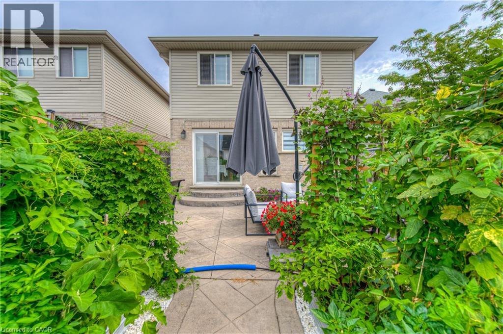 Photo 24 of 428 Wake Robin Crescent, Kitchener ON