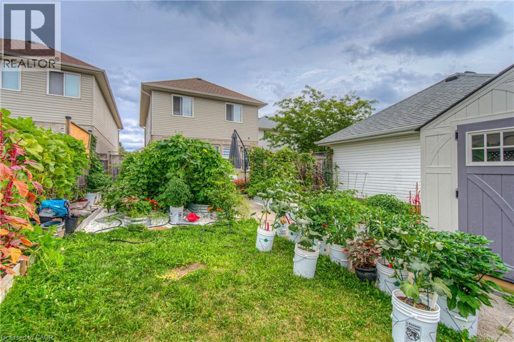 Photo 25 of 428 Wake Robin Crescent, Kitchener ON