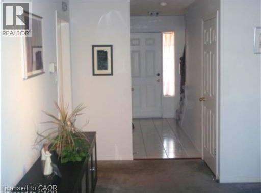 Photo 4 of 22 Beechmanor Crescent, Kitchener ON