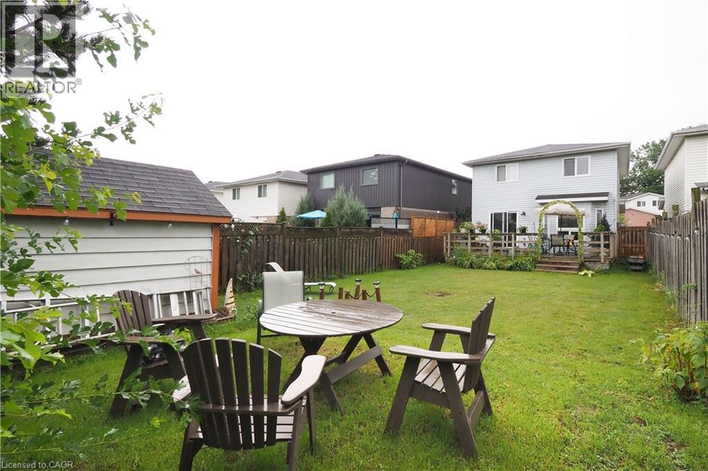 Photo 15 of 22 Beechmanor Crescent, Kitchener ON