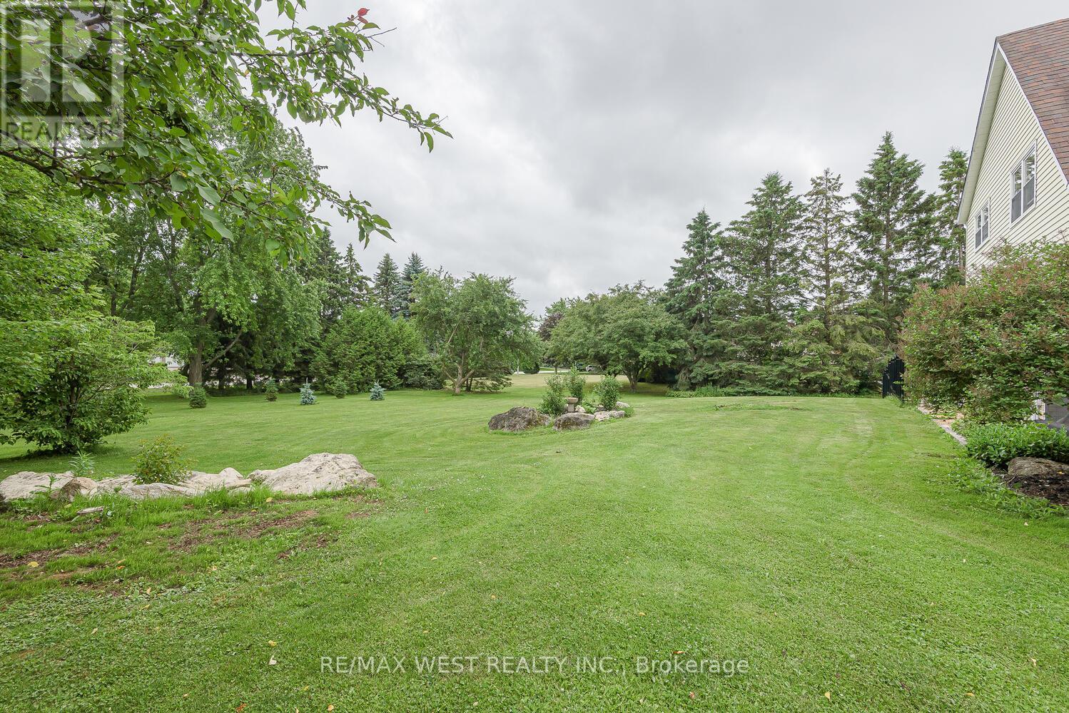 Photo 42 of 37 Autumn Drive, Caledon ON