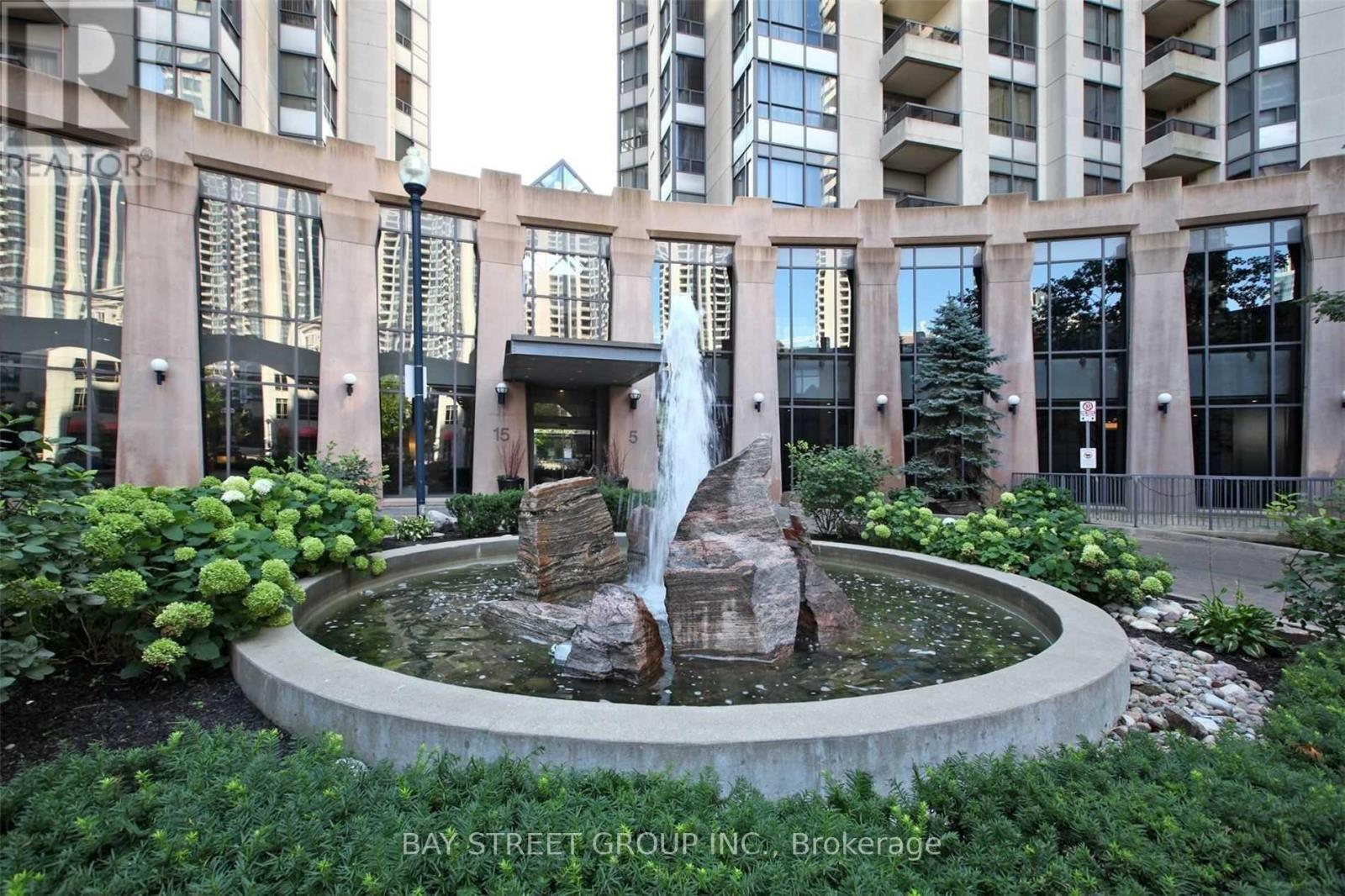 Photo 2 of 1107 5 Northtown Way, Toronto ON