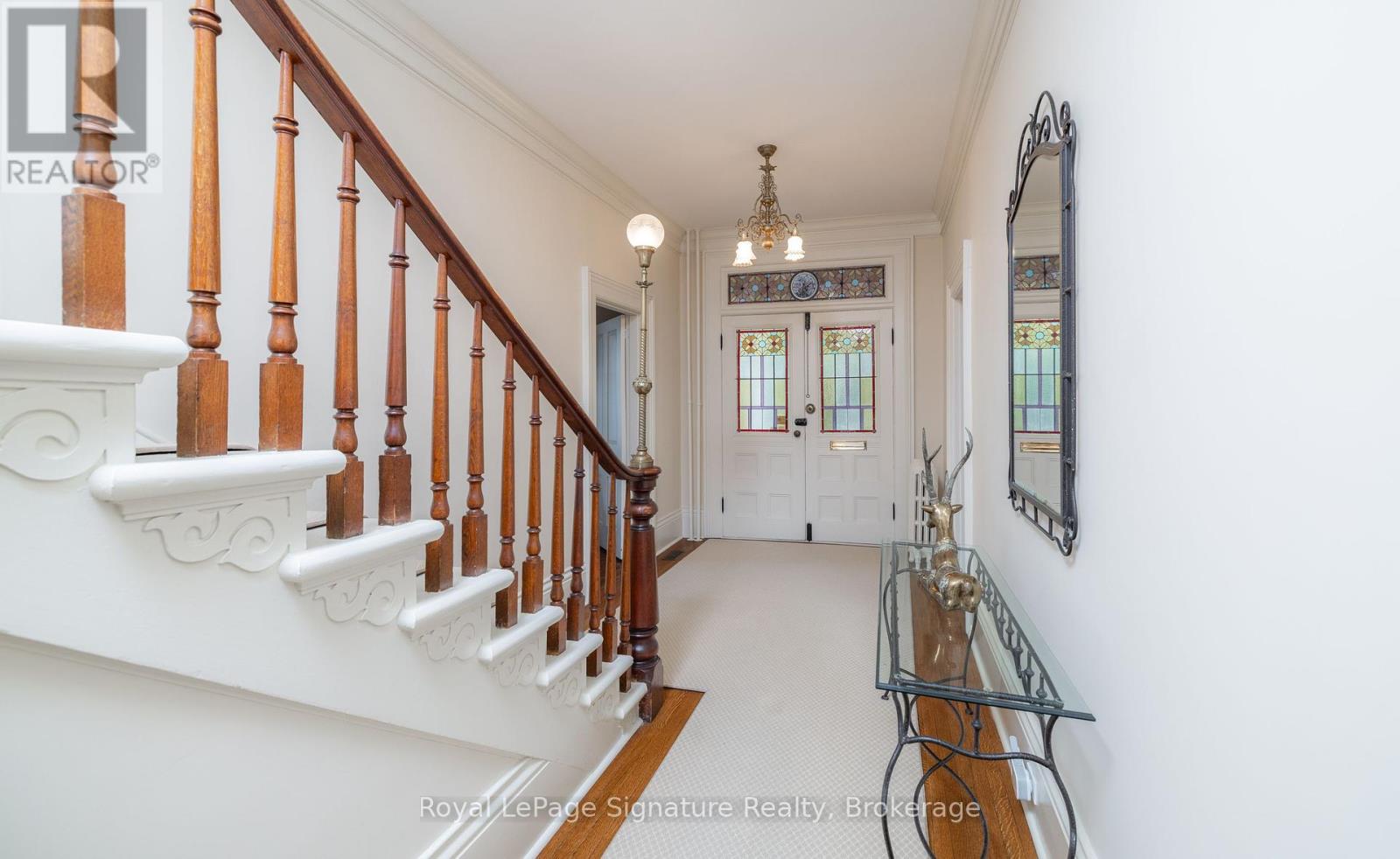 Photo 21 of 186 Third Street, Collingwood ON