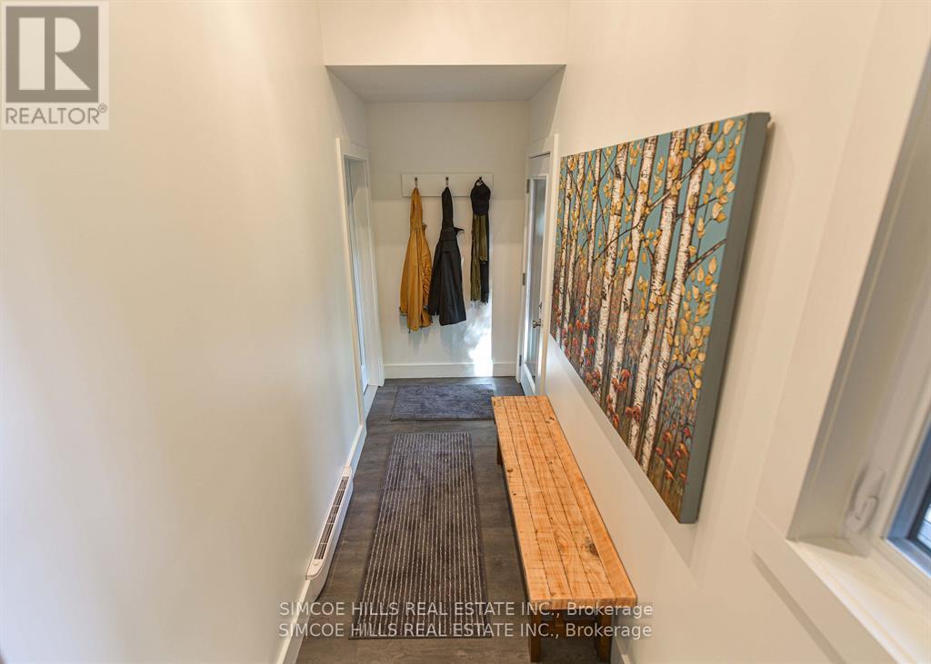 Photo 11 of 101 Jarvis Street, Orillia ON