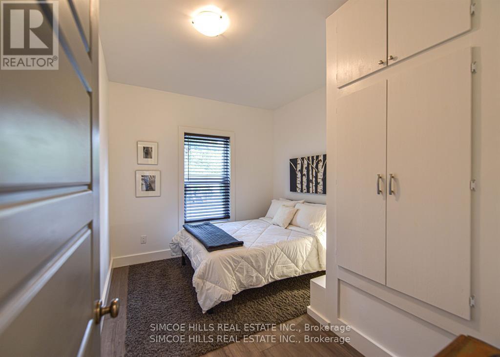 Photo 14 of 101 Jarvis Street, Orillia ON