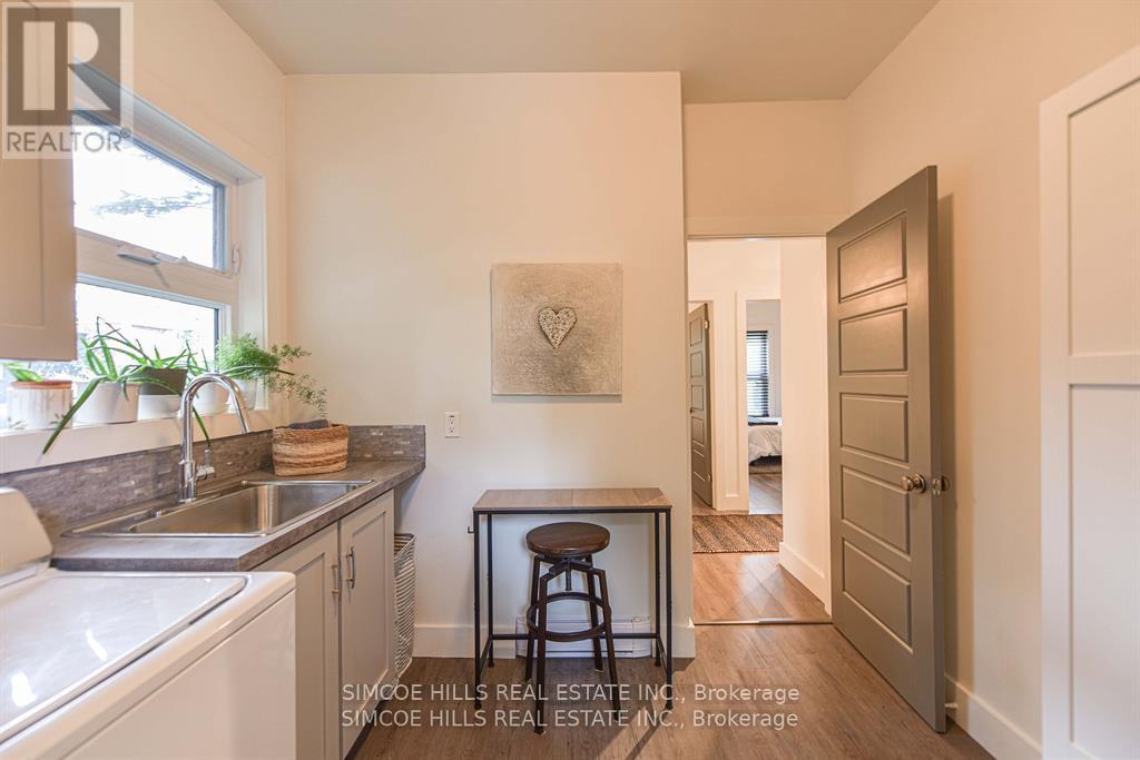 Photo 17 of 101 Jarvis Street, Orillia ON