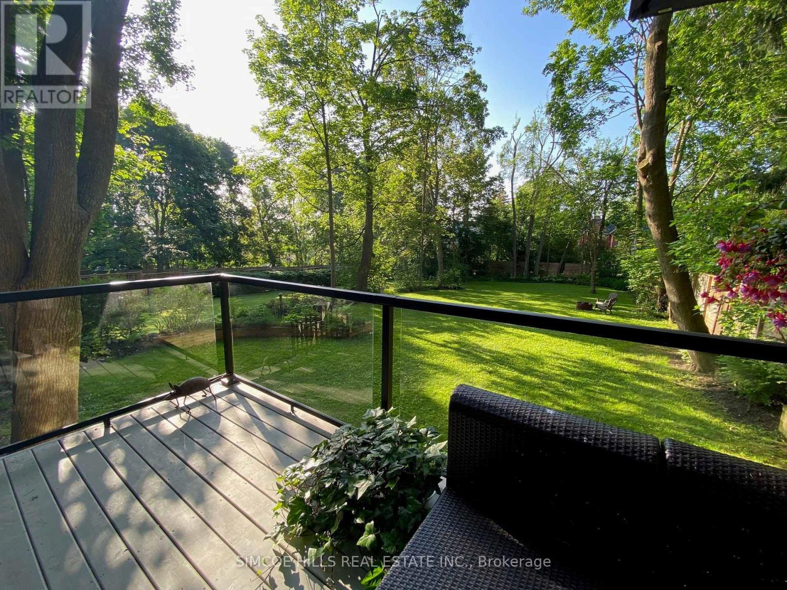 Photo 26 of 101 Jarvis Street, Orillia ON