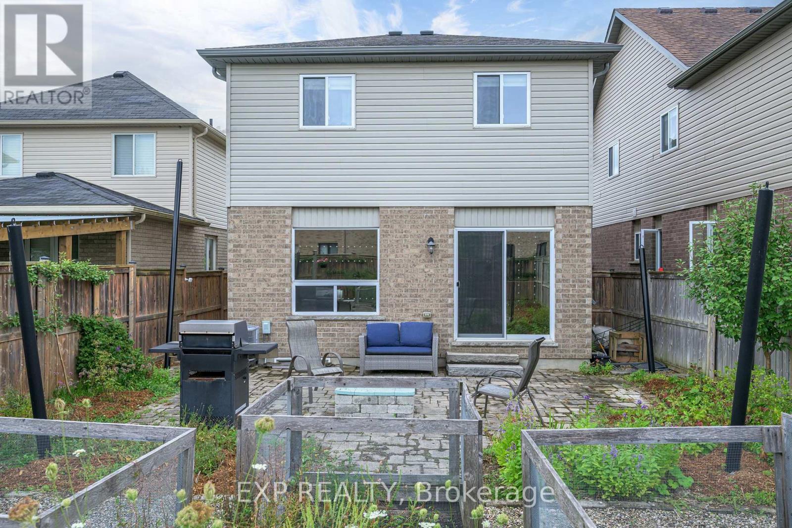 Photo 31 of 1835 Reilly Walk, London North ON
