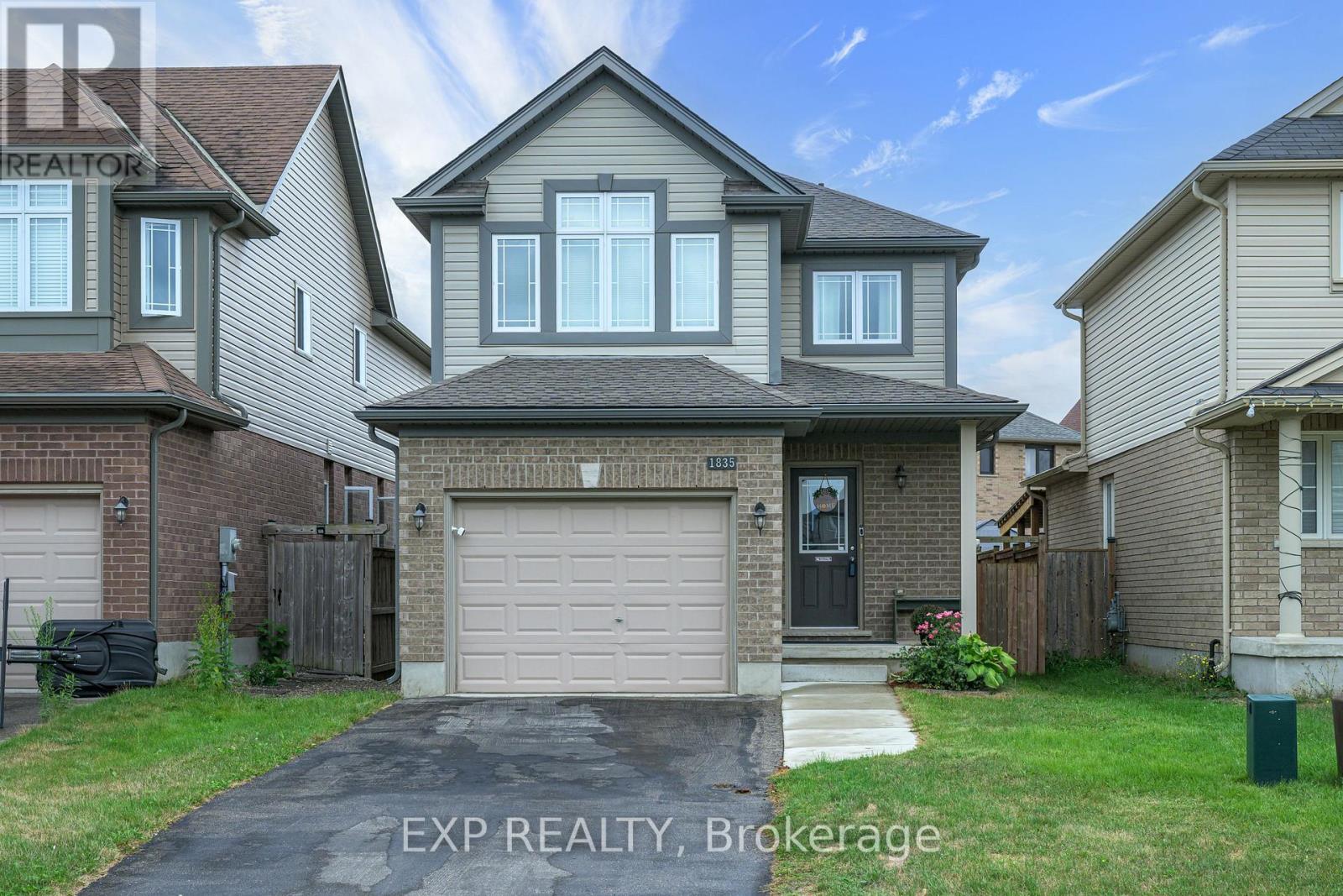 Photo 34 of 1835 Reilly Walk, London North ON