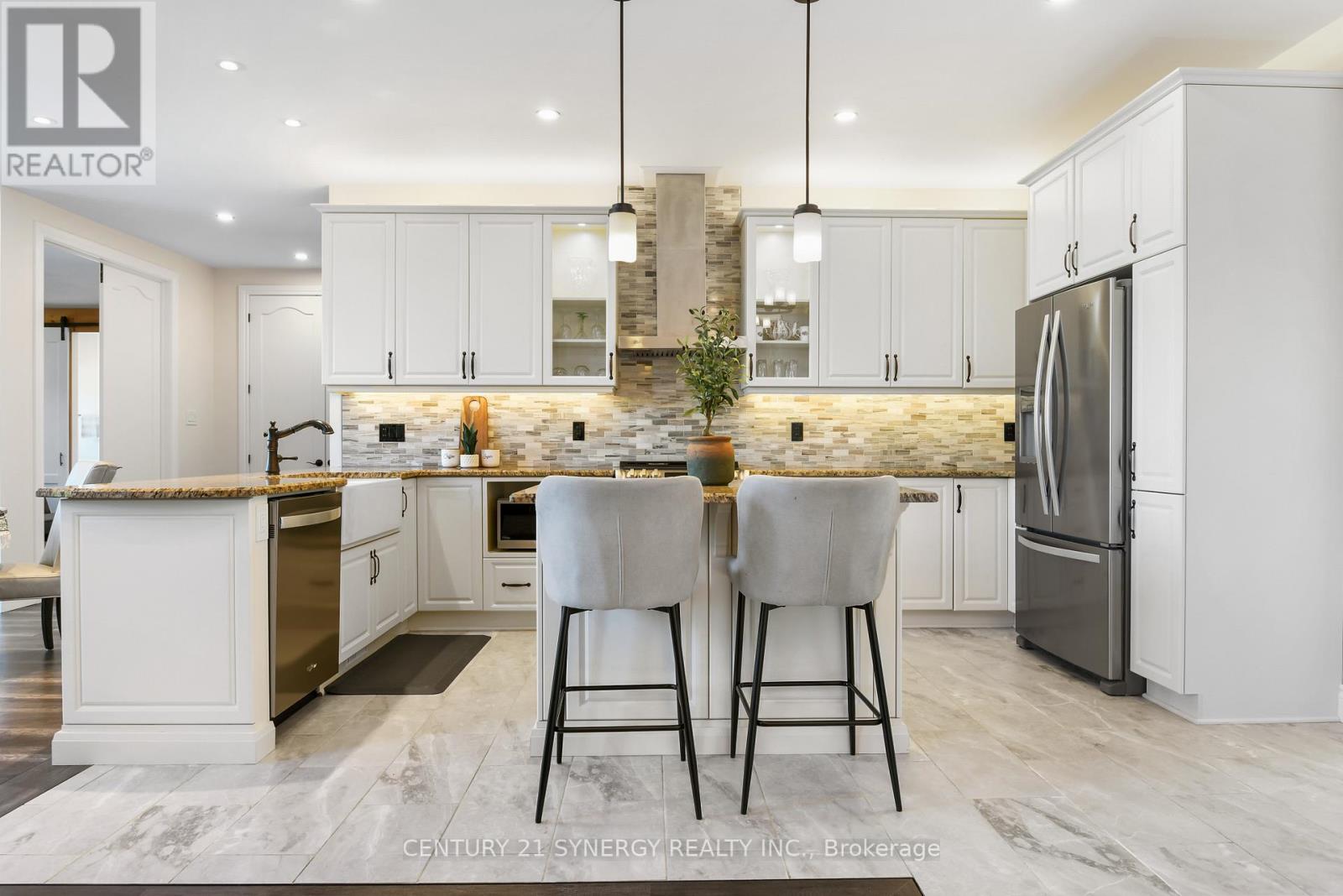 Photo 12 of 1071 Mill Ridge Road, Mcnab Braeside ON