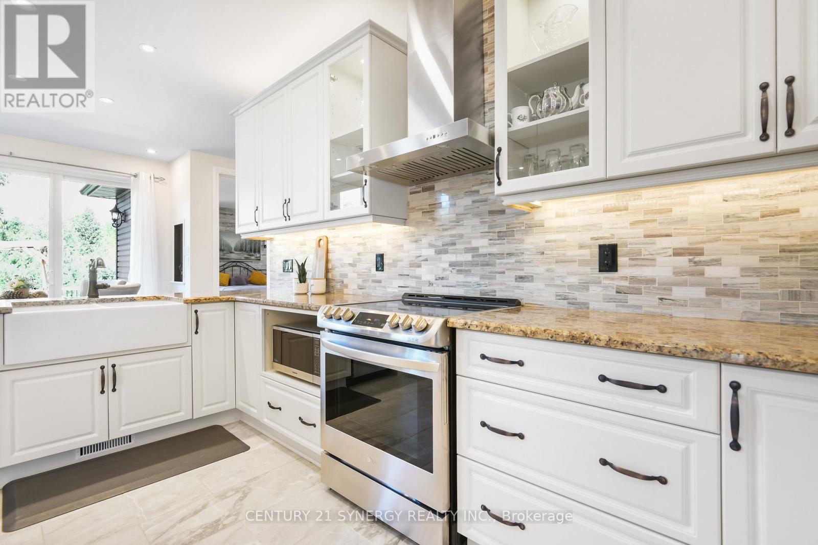 Photo 16 of 1071 Mill Ridge Road, Mcnab Braeside ON