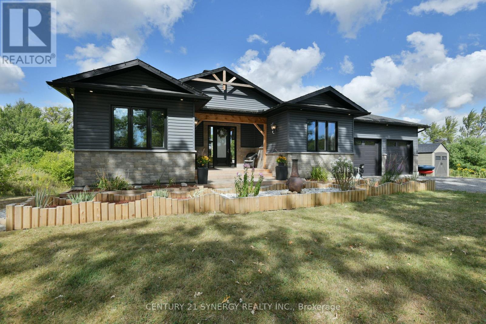 Photo 2 of 1071 Mill Ridge Road, Mcnab Braeside ON