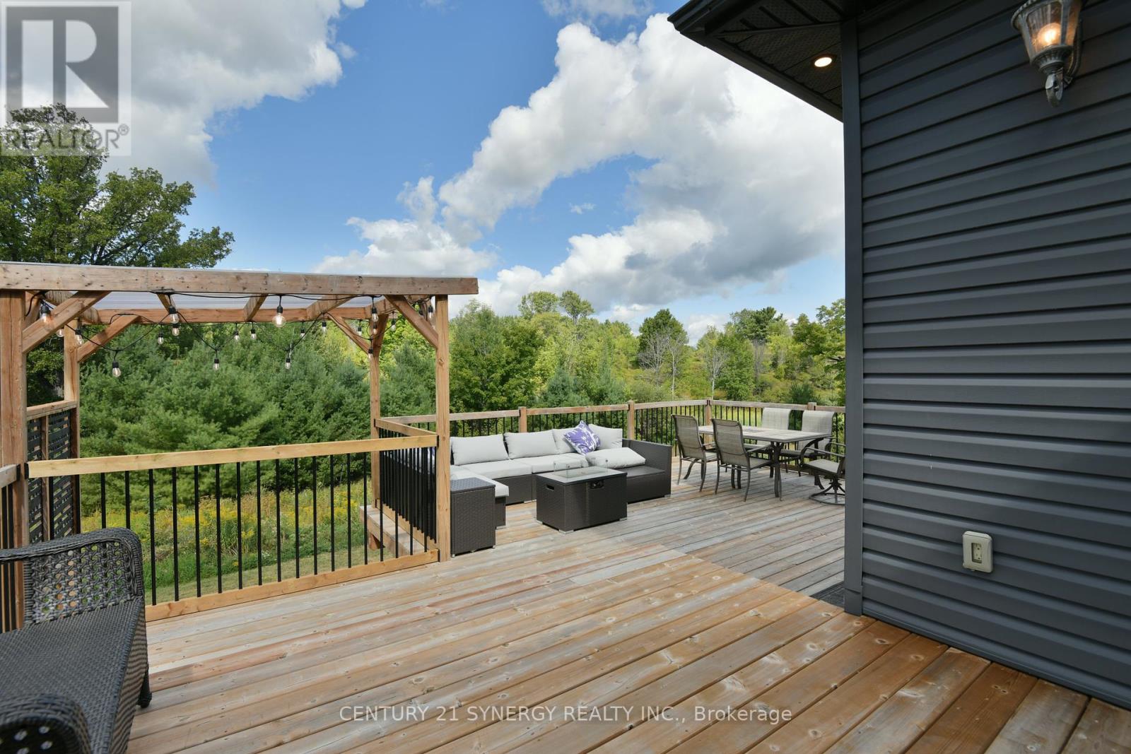 Photo 39 of 1071 Mill Ridge Road, Mcnab Braeside ON