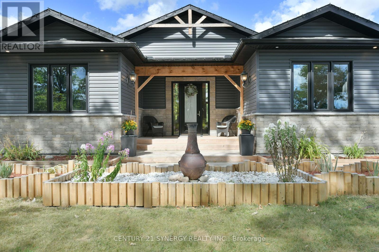 Photo 4 of 1071 Mill Ridge Road, Mcnab Braeside ON