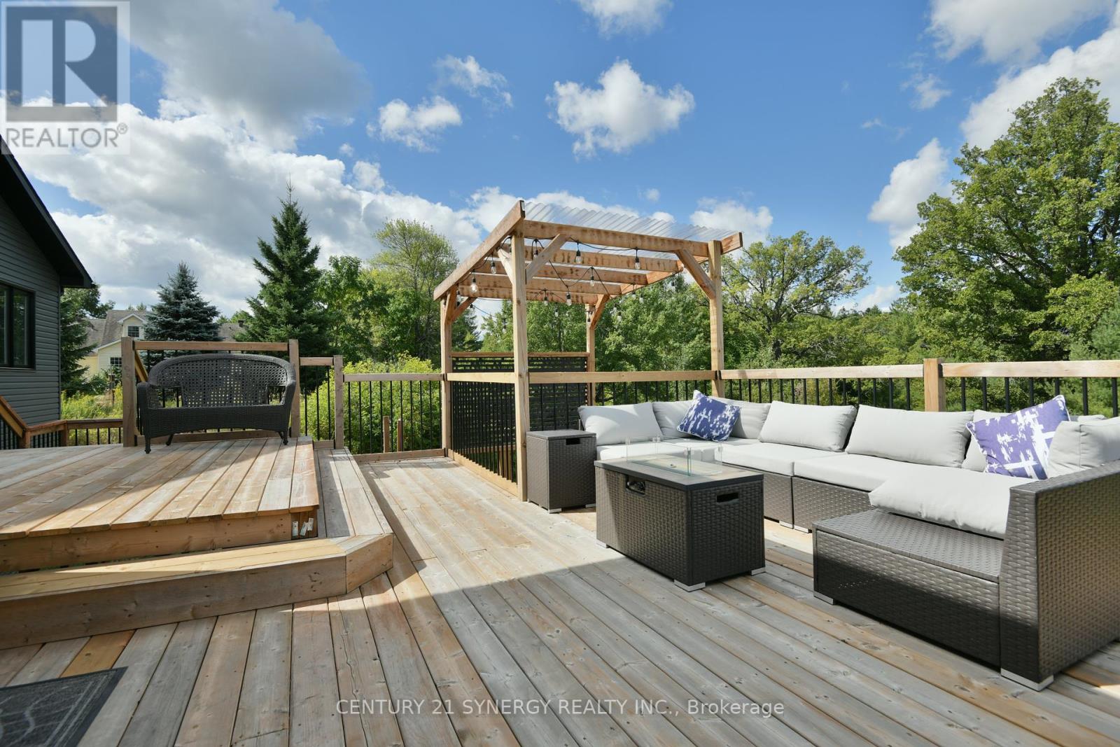 Photo 40 of 1071 Mill Ridge Road, Mcnab Braeside ON