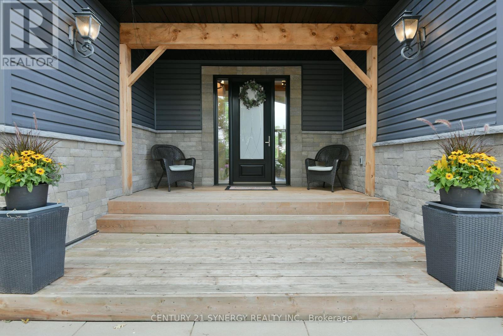 Photo 5 of 1071 Mill Ridge Road, Mcnab Braeside ON