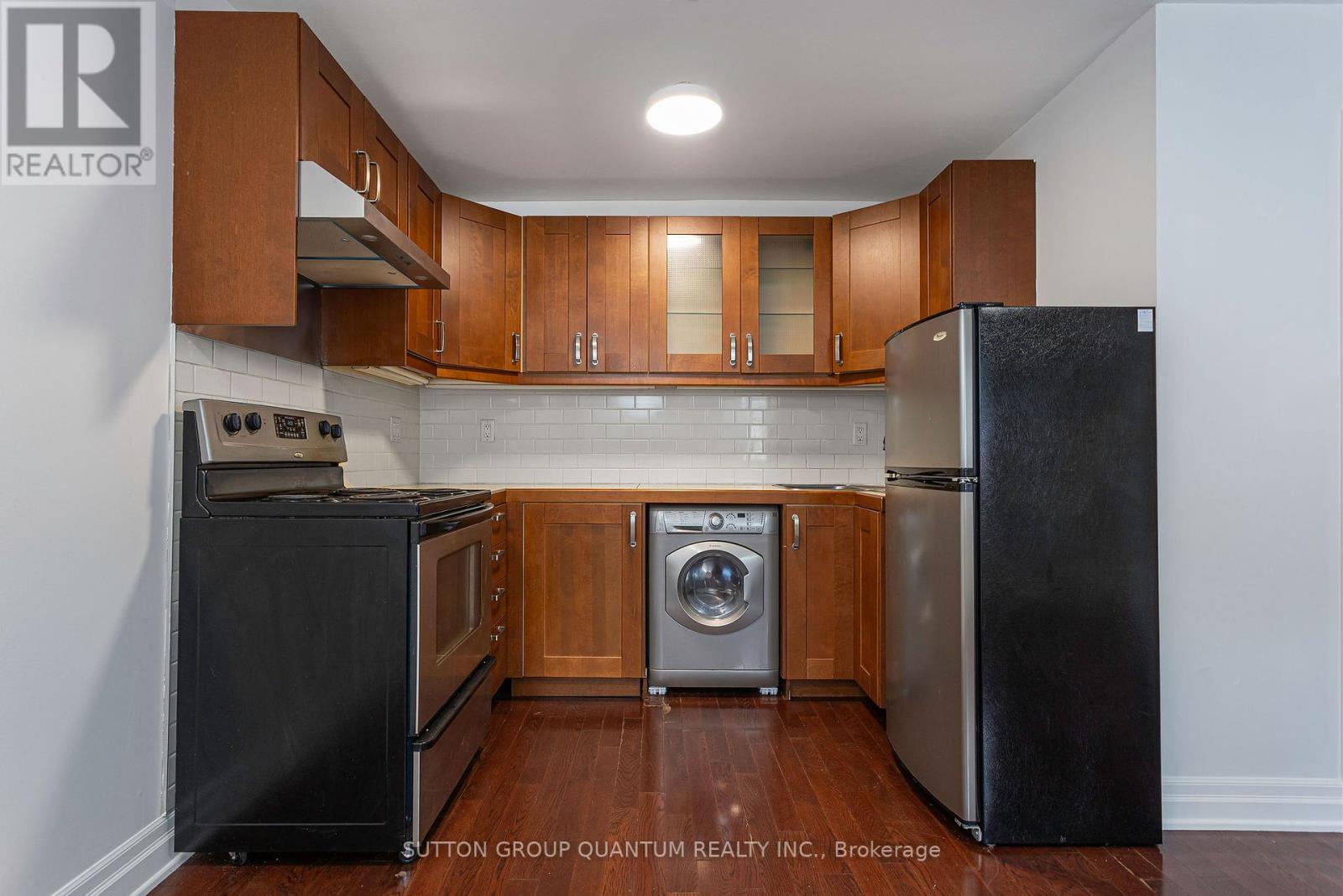 Photo 7 of 156 Mavety Street, Toronto ON