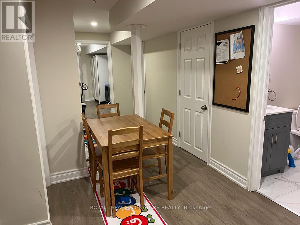 Photo 5 of 5972 Manzanillo Crescent, Mississauga ON