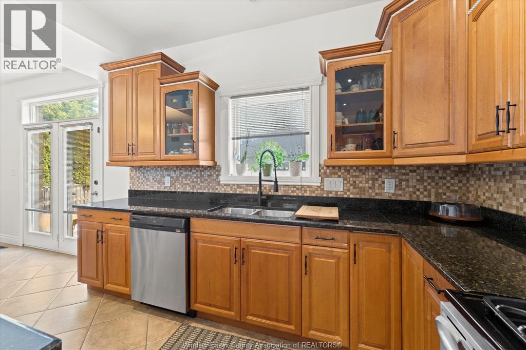 Photo 11 of 1450 Morton Drive, Lasalle ON