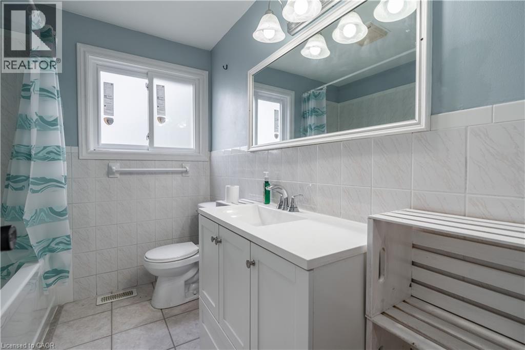 Photo 15 of 117 Bonaventure Drive Unit 16, Hamilton ON