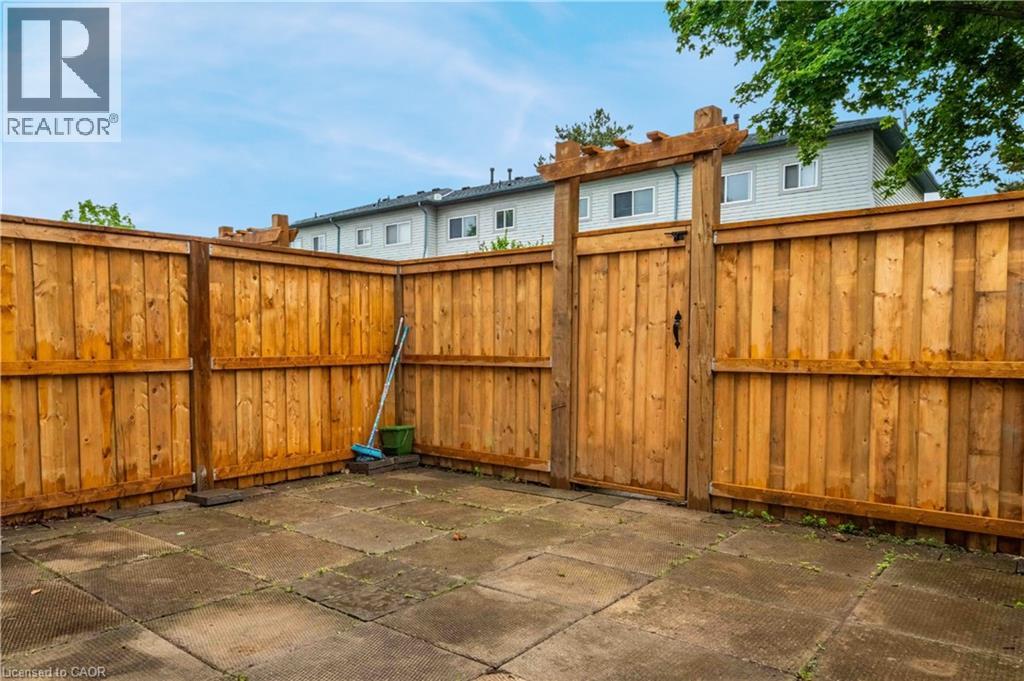 Photo 24 of 117 Bonaventure Drive Unit 16, Hamilton ON