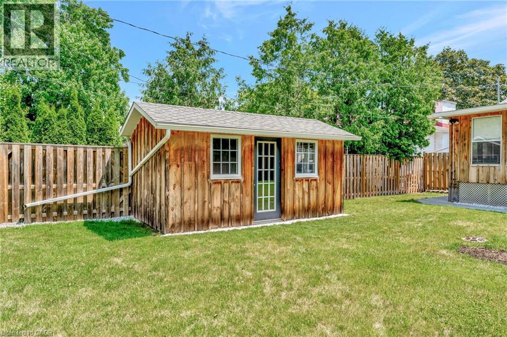 Photo 37 of 5227 Mulberry Drive, Burlington ON