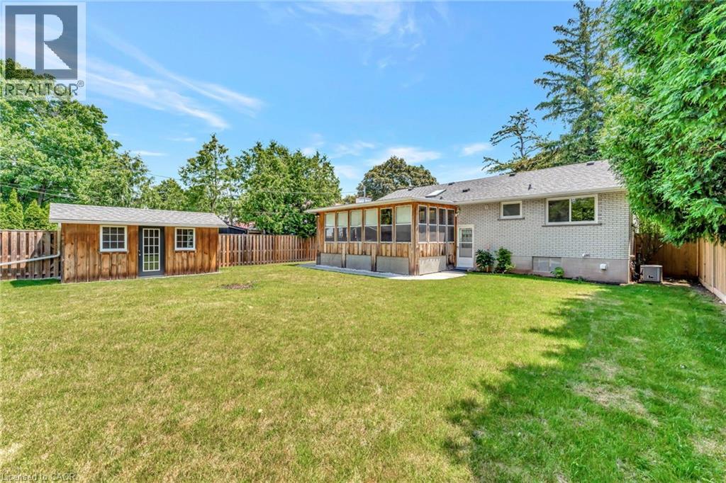 Photo 36 of 5227 Mulberry Drive, Burlington ON