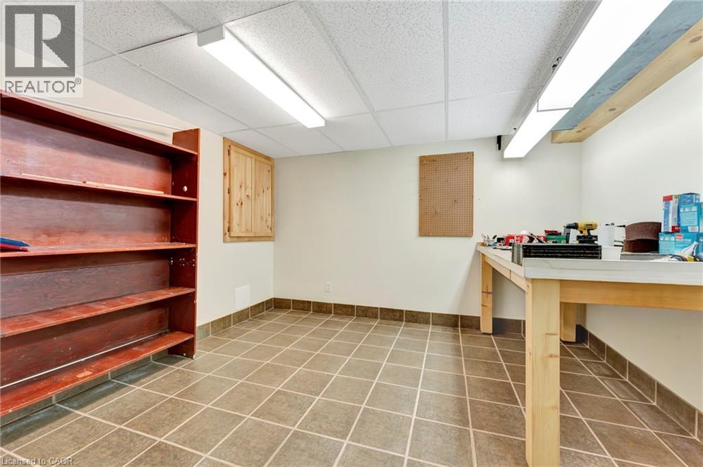 Photo 32 of 5227 Mulberry Drive, Burlington ON
