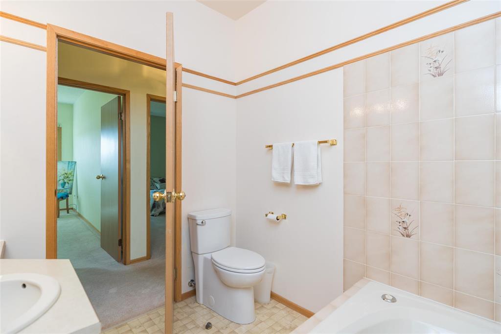 Photo 17 of 102 3271 Pembina Highway, Winnipeg MB