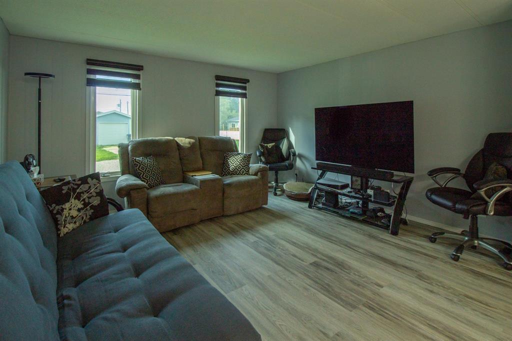 Photo 6 of 21 Aspen Three Drive, Steinbach MB