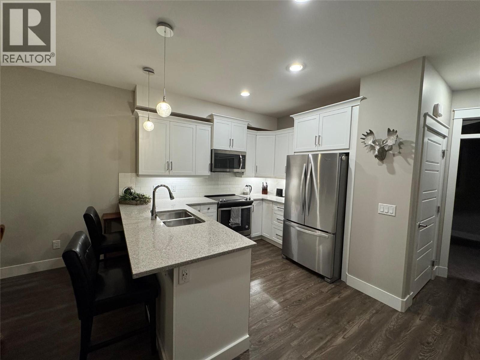 Photo 3 of 3359 Cougar Road Unit 59, West Kelowna BC