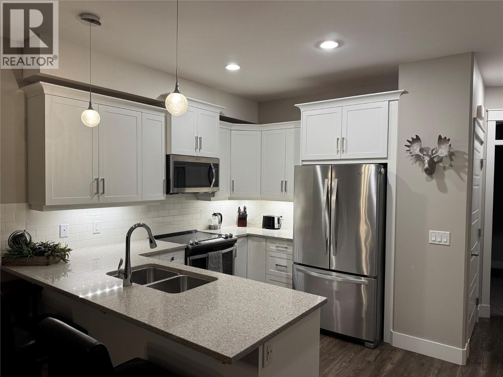Photo 4 of 3359 Cougar Road Unit 59, West Kelowna BC