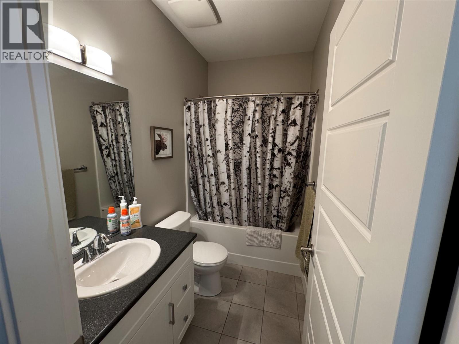 Photo 11 of 3359 Cougar Road Unit 59, West Kelowna BC