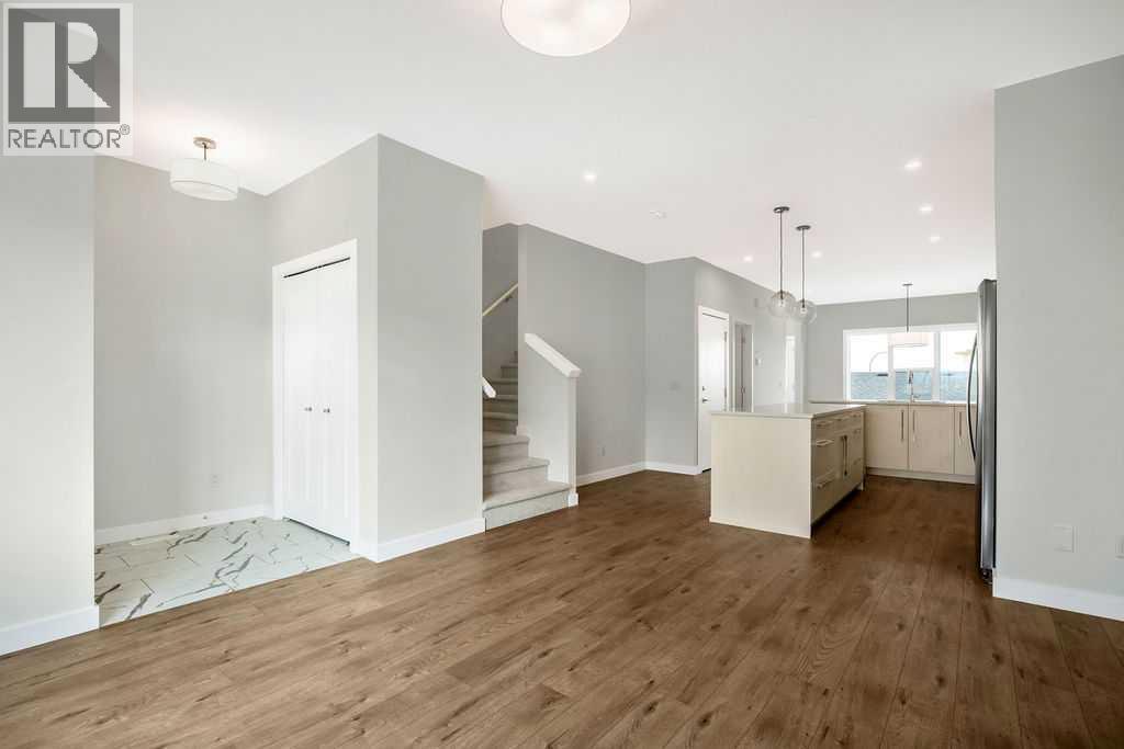 Photo 4 of 7554 202 Avenue Se, Calgary AB
