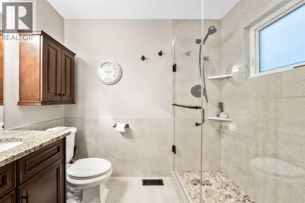 Photo 33 of 136 Parkridge Place Se, Calgary AB