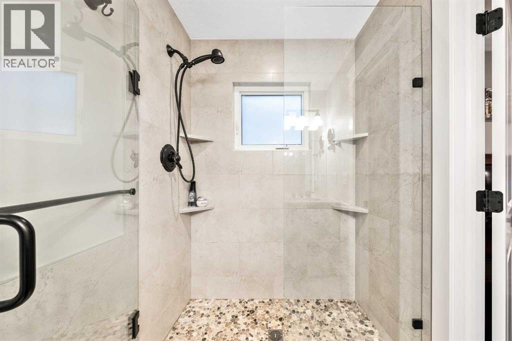 Photo 34 of 136 Parkridge Place Se, Calgary AB