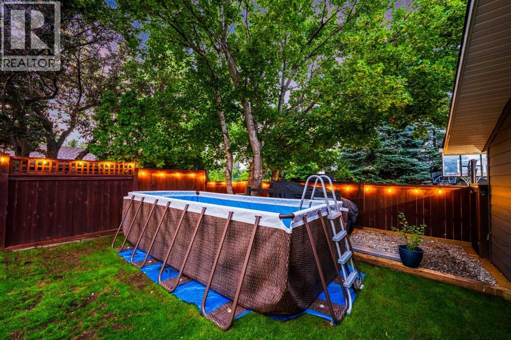Photo 6 of 136 Parkridge Place Se, Calgary AB