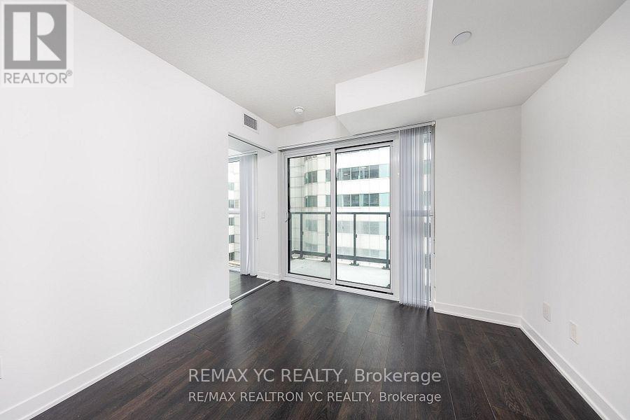 Photo 8 of 719 87 Peter Street, Toronto ON