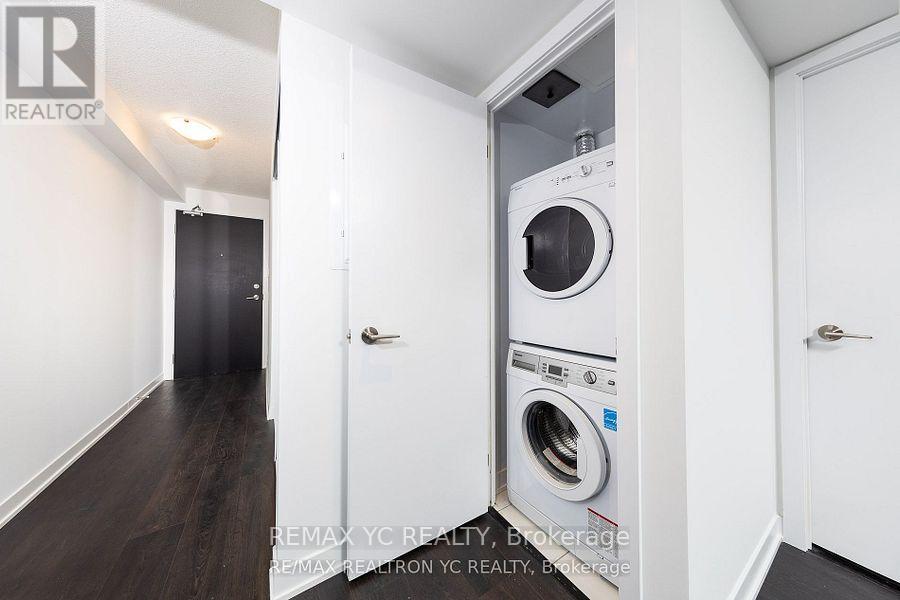 Photo 14 of 719 87 Peter Street, Toronto ON