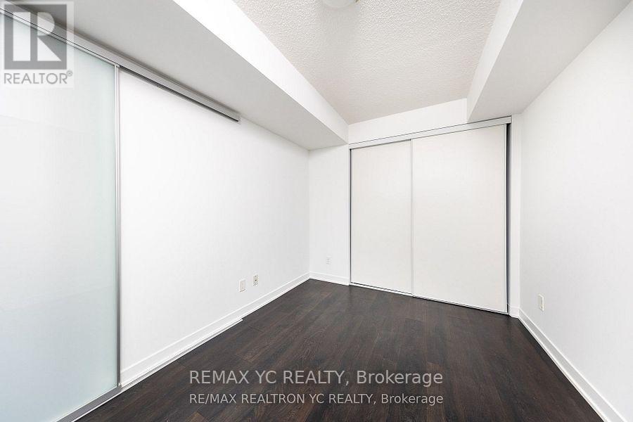 Photo 12 of 719 87 Peter Street, Toronto ON