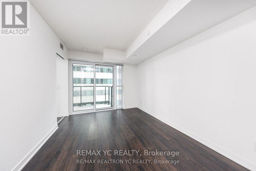 Photo 7 of 719 87 Peter Street, Toronto ON