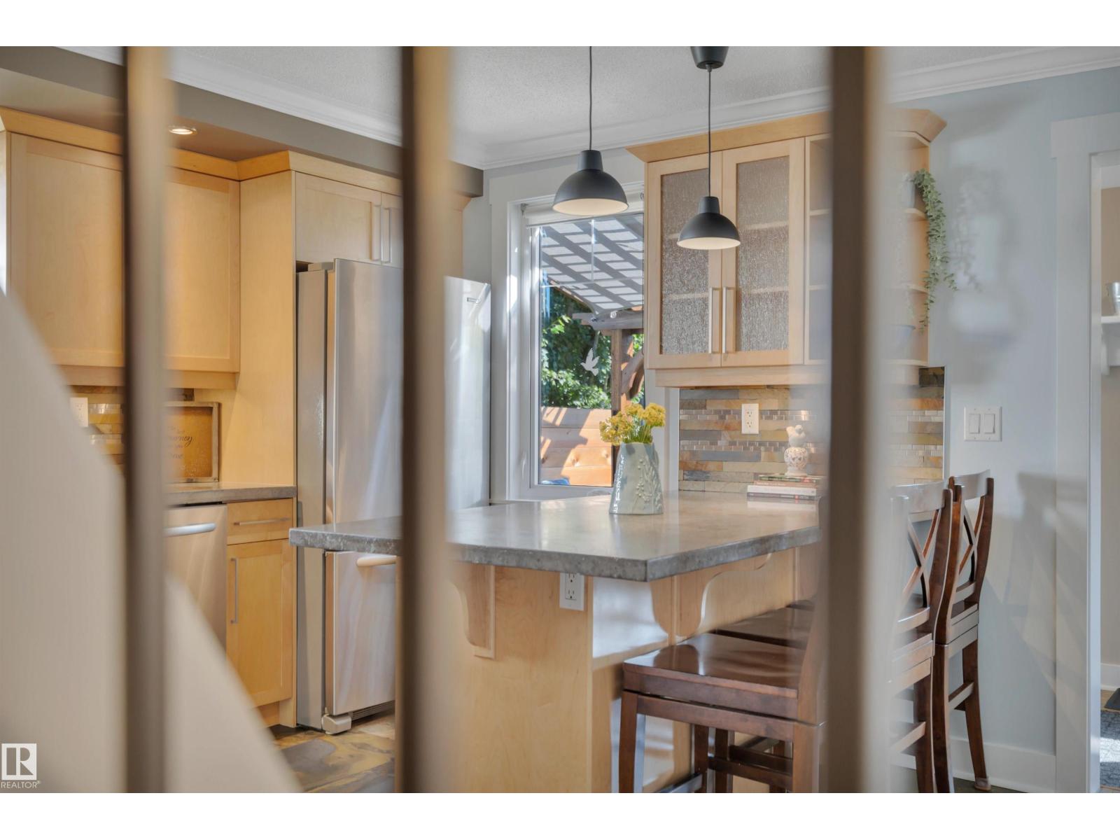 Photo 17 of 4403 47 Av, Leduc AB