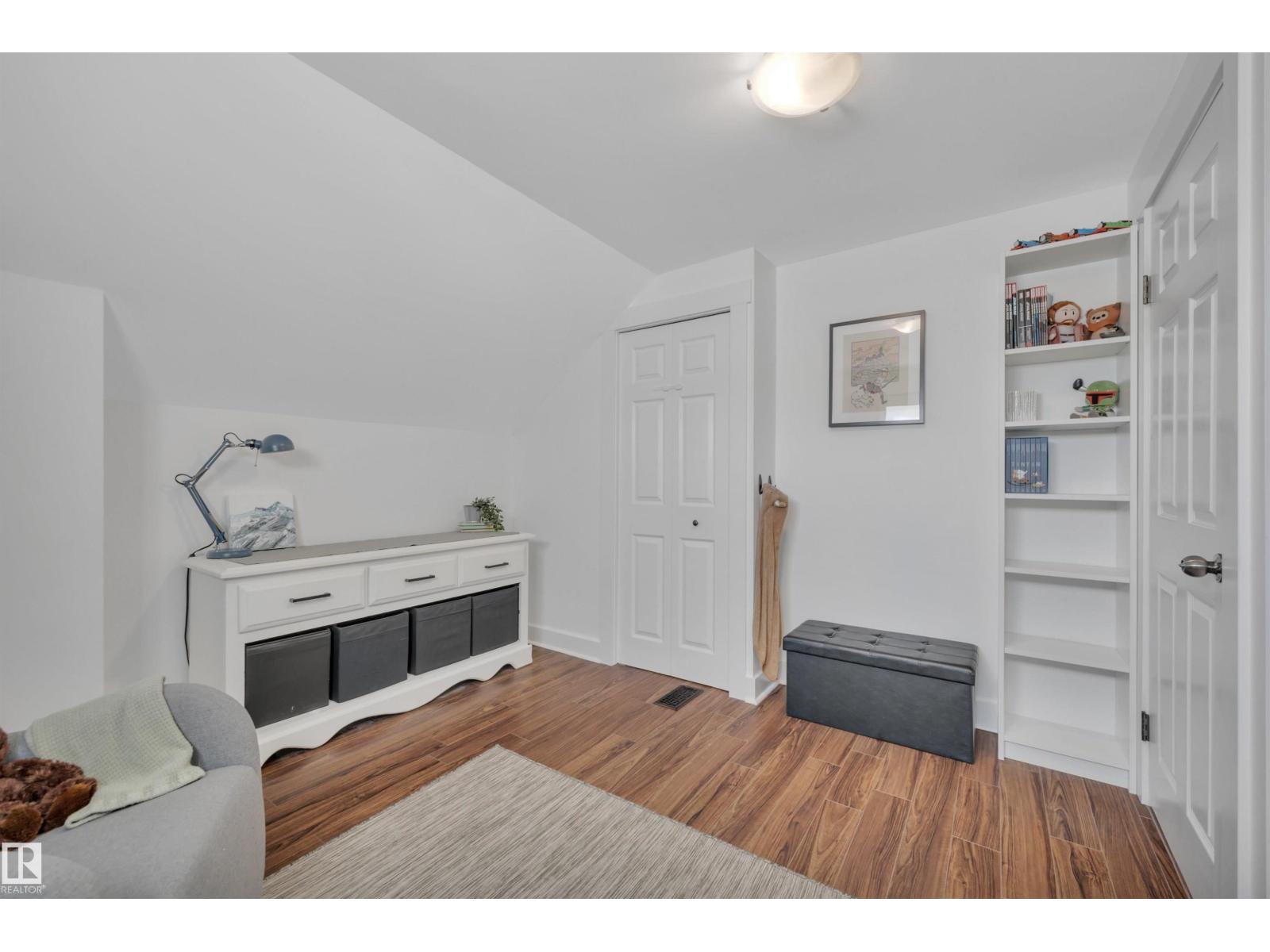 Photo 42 of 4403 47 Av, Leduc AB