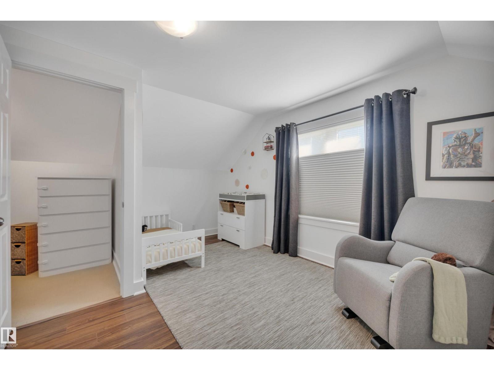 Photo 43 of 4403 47 Av, Leduc AB