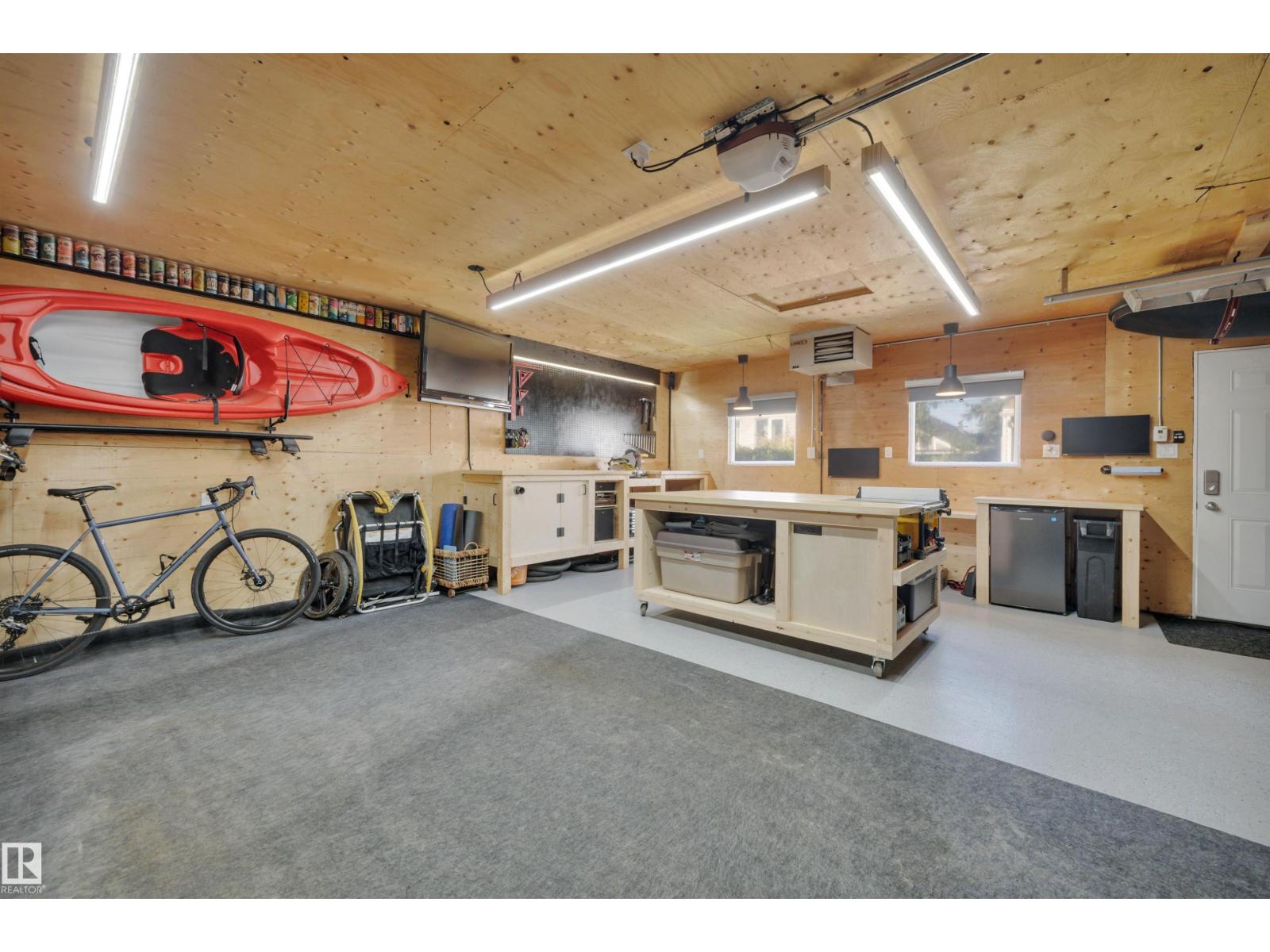 Photo 55 of 4403 47 Av, Leduc AB