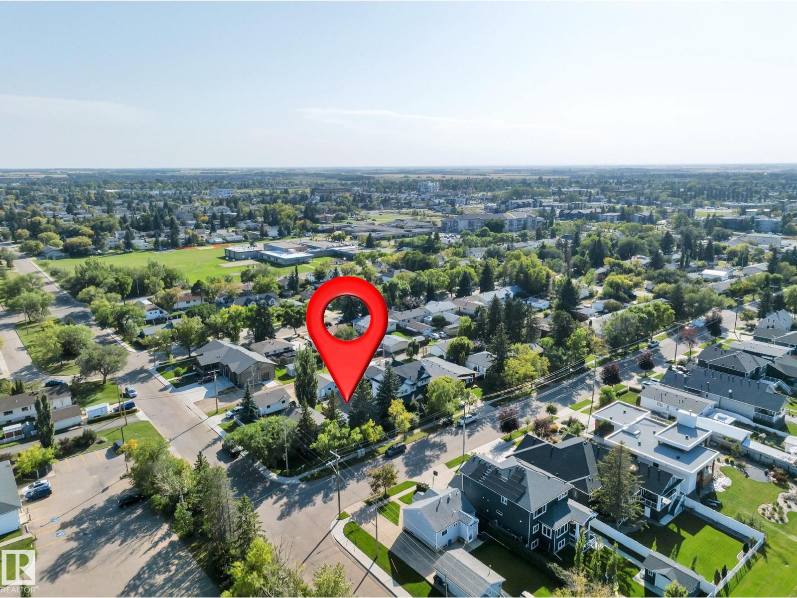 Photo 64 of 4403 47 Av, Leduc AB